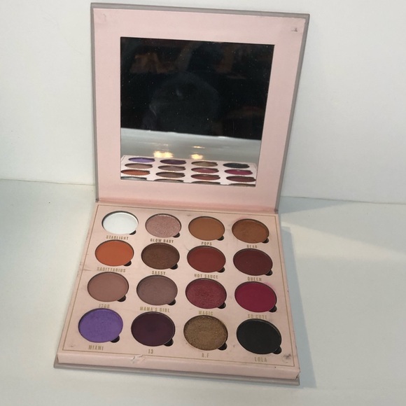 Makeup Obsession Belle Jorden eyeshadow palette - Picture 3 of 16